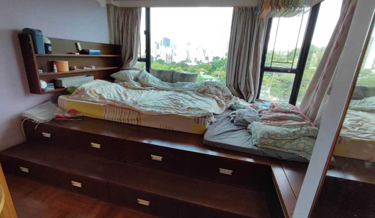 WhatsApp Image 2025-09-13 at 13.18.59 (1)