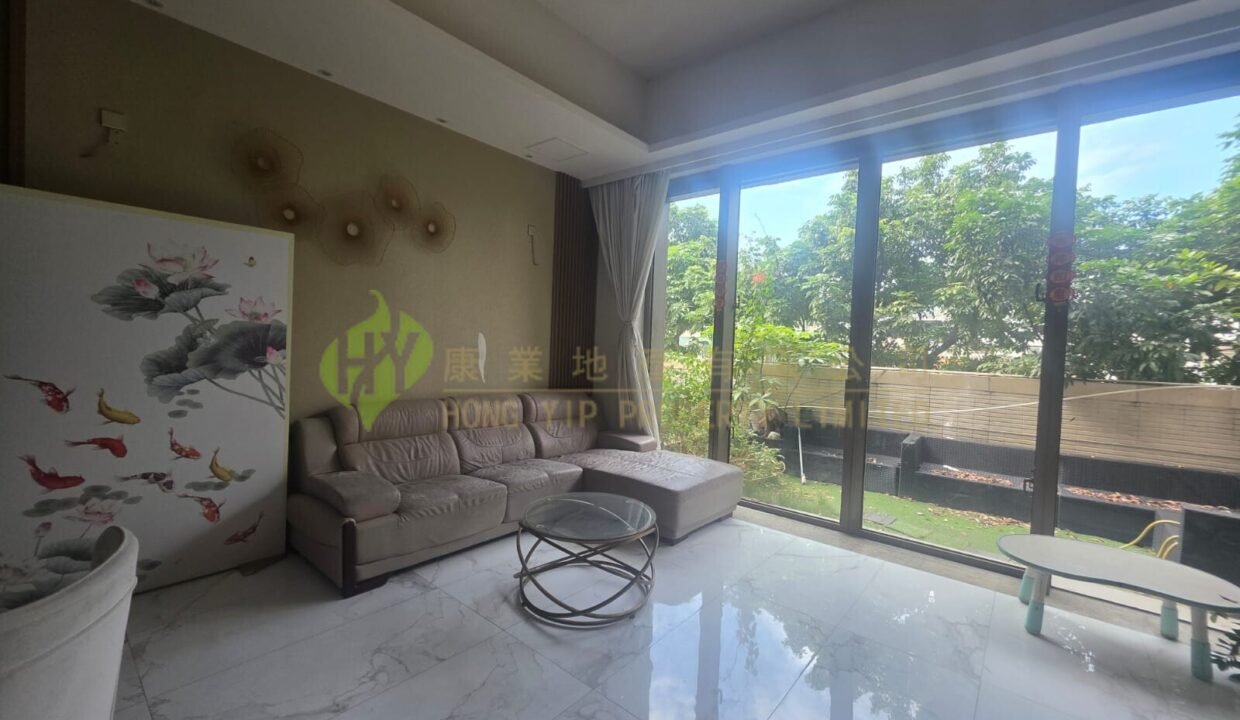 WhatsApp Image 2025-12-02 at 22.23.15 (11)