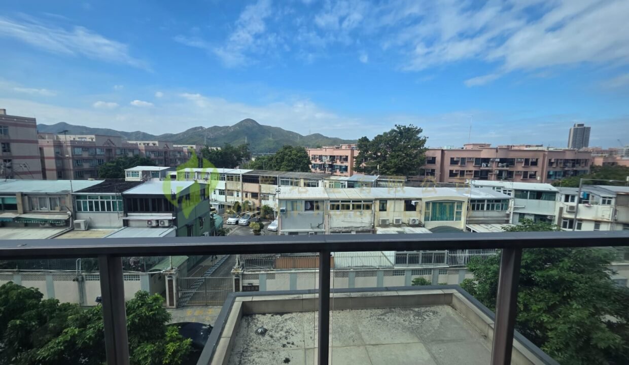 WhatsApp Image 2025-12-02 at 22.23.15 (4)