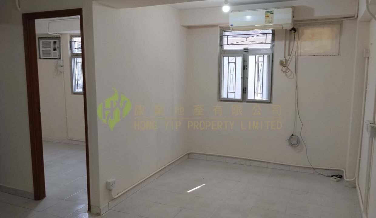 WhatsApp Image 2025-12-26 at 16.39.40 (1)