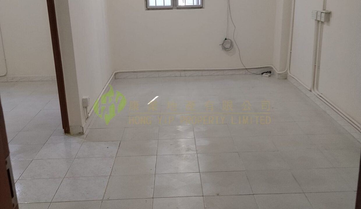 WhatsApp Image 2025-12-26 at 16.39.40 (2)