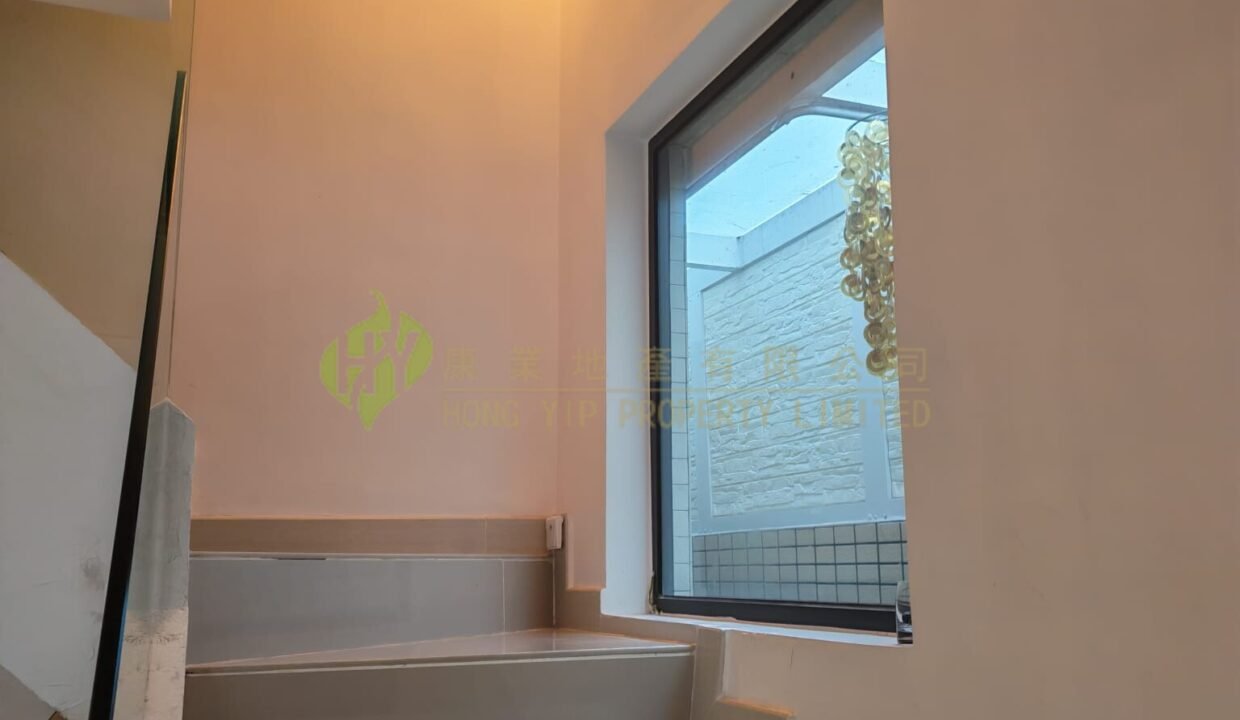 WhatsApp Image 2026-02-09 at 18.42.45 (1)