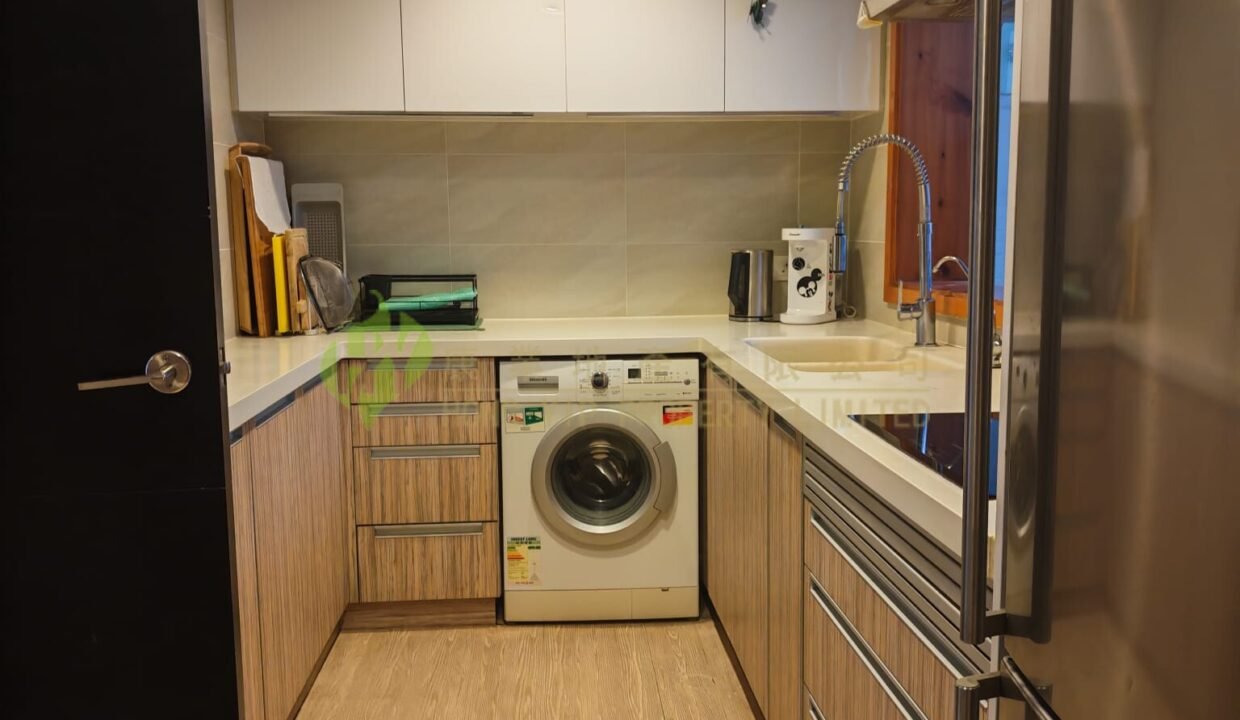 WhatsApp Image 2026-02-09 at 18.42.45