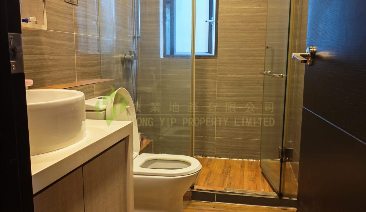 WhatsApp Image 2026-02-09 at 18.42.48 (1)