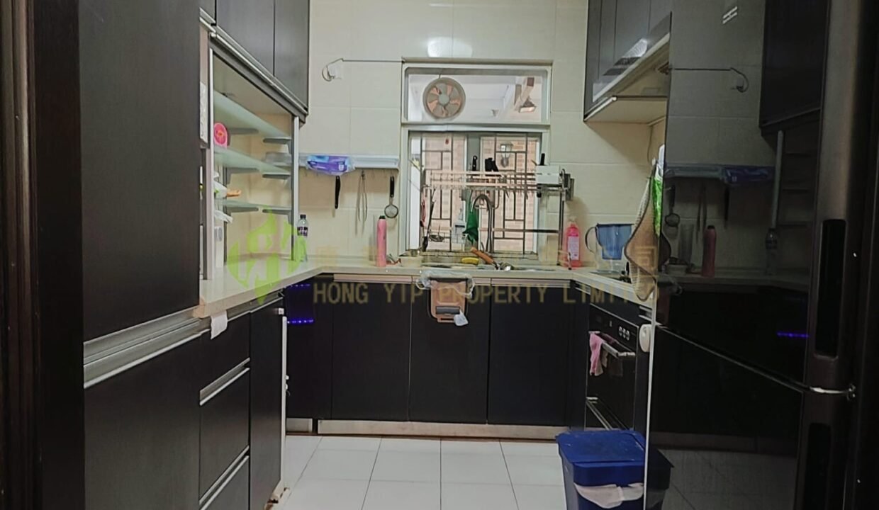 WhatsApp Image 2026-03-05 at 19.36.59 (2)