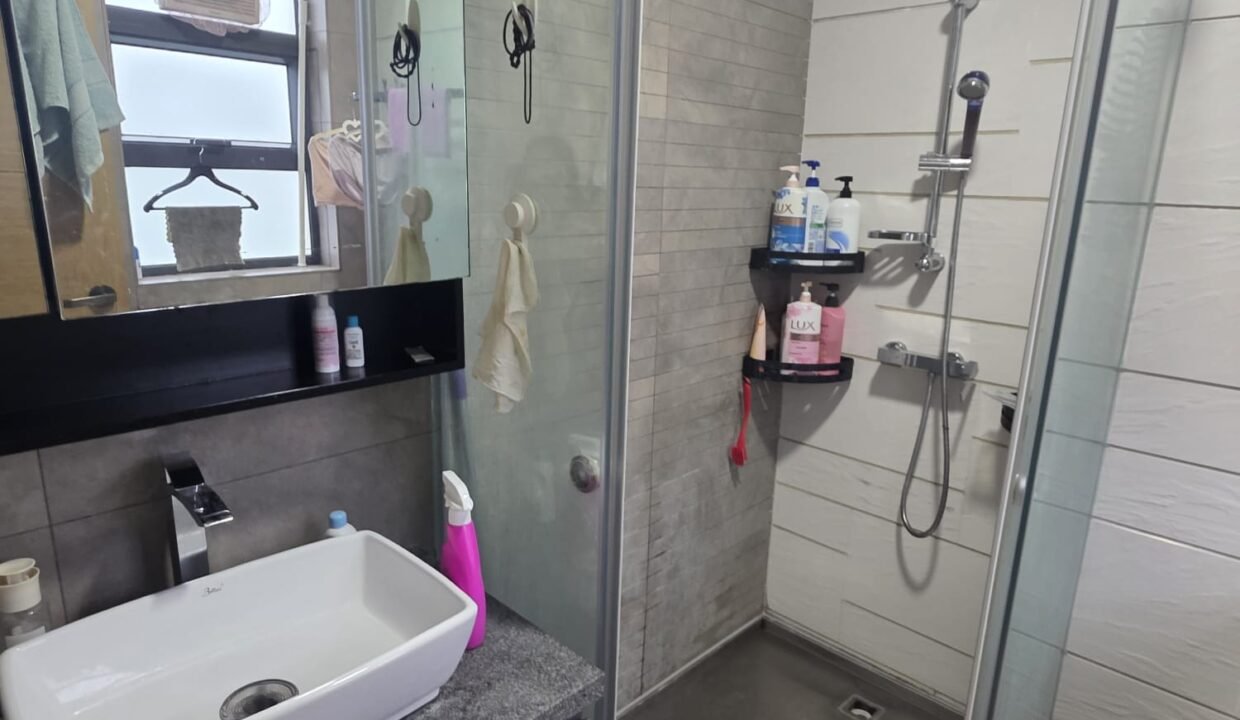 WhatsApp Image 2026-04-06 at 16.38.27