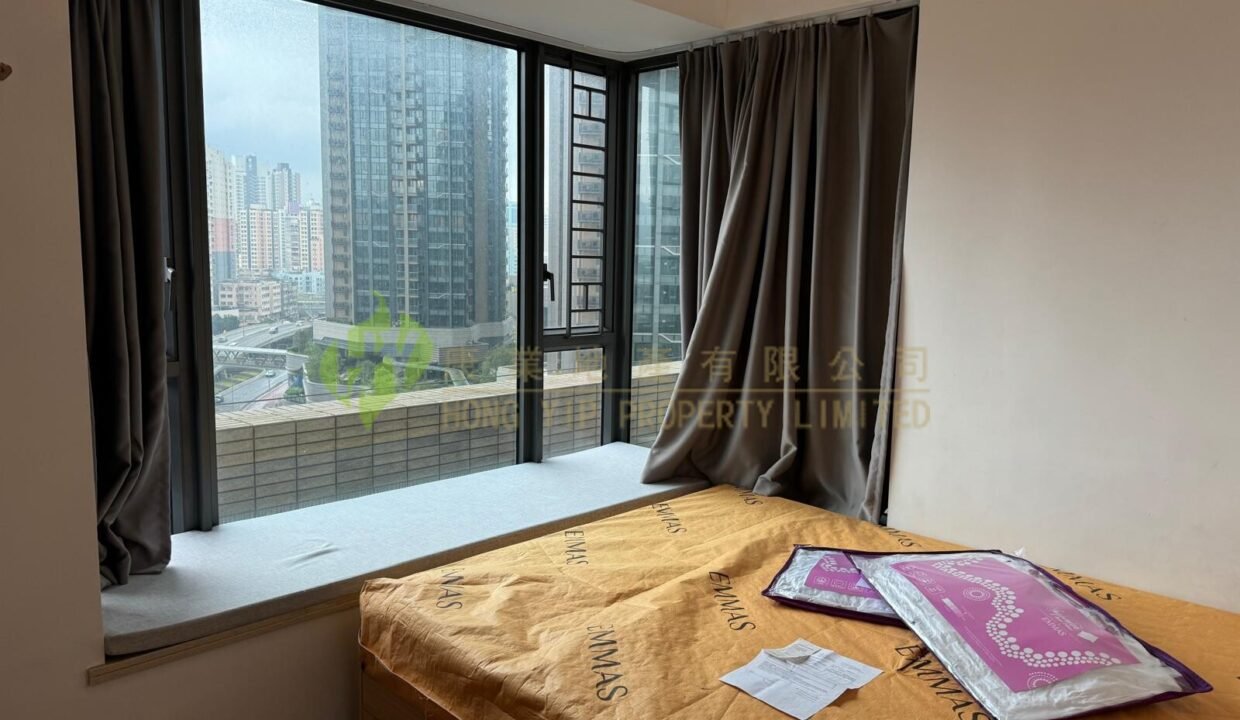 WhatsApp Image 2026-04-13 at 16.38.32 (1)